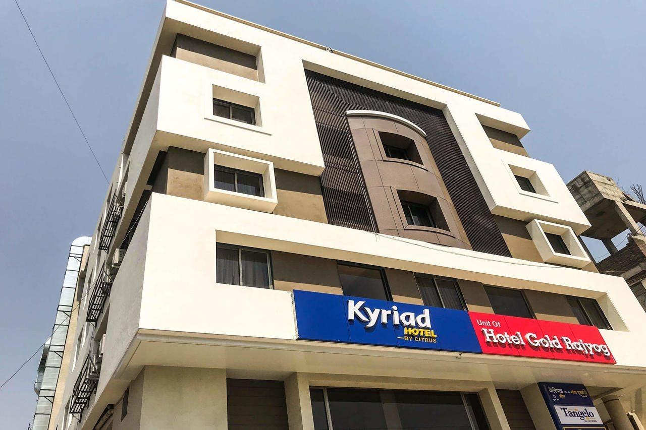 Kyriad Hotel Solapur By Othpl Екстер'єр фото