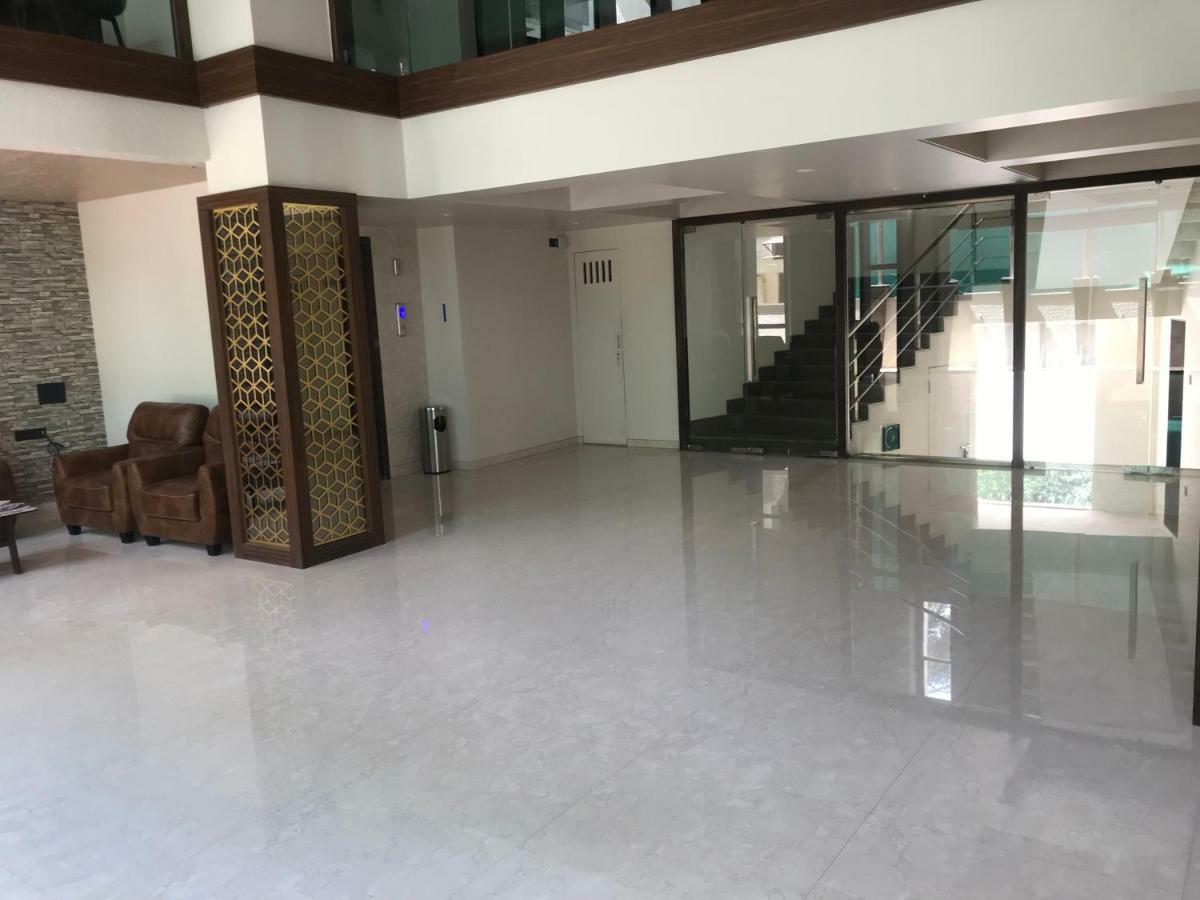 Kyriad Hotel Solapur By Othpl Екстер'єр фото
